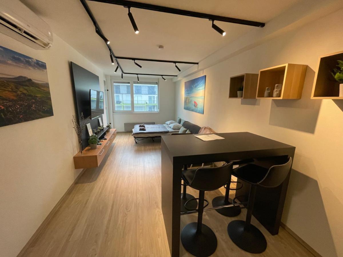 Chill & Relax Apartment ชิโอฟก ภายนอก รูปภาพ